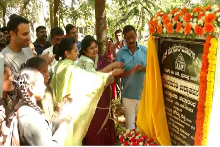 ಗಂಧದಗುಡಿ 100 ದಿನ ಪೂರೈಸಿದ ಹಿನ್ನೆಲೆ ಜಯನಗರ ಉದ್ಯಾನವನಕ್ಕೆ ಗಂಧದಗುಡಿ ಹೆಸರು; ಸಸಿನೆಟ್ಟು ಅಶ್ವಿನಿ ಪುನೀತ್​ ರಾಜ್​​ಕುಮಾರ್ ಚಾಲನೆ