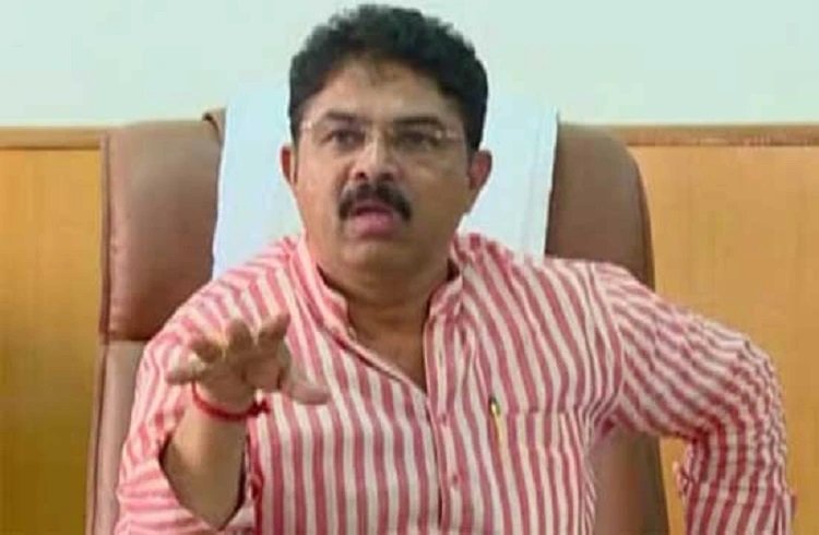 ಕಾಂಗ್ರೆಸ್​ನವರಿಗೆ ಪಾಪ ನಾಯಕತ್ವದ ಕೊರತೆ ಇದೆ: ಅದು ಬಂಜರು ಭೂಮಿ: ಆರ್‌ ಅಶೋಕ್‌ ವ್ಯಂಗ್ಯ