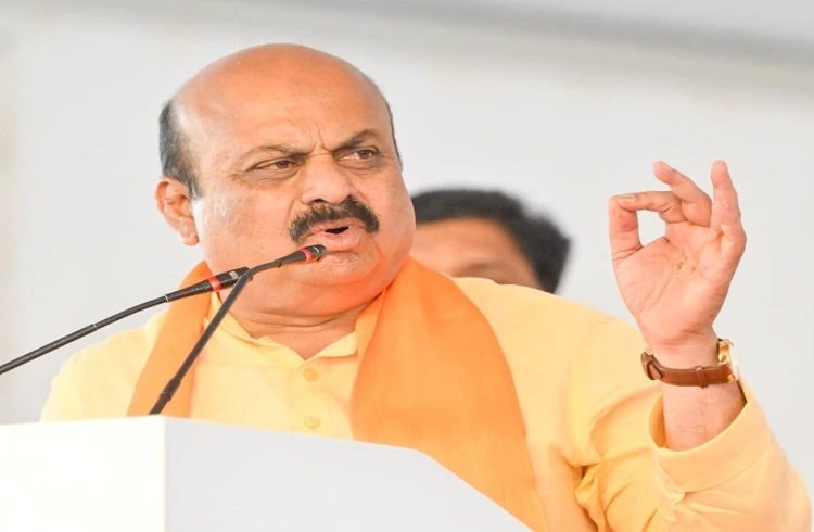 ಬಿಜೆಪಿಯಲ್ಲೂ ಶುರುವಾಯ್ತು `ಮುಖ್ಯಮಂತ್ರಿ' ಸ್ಥಾನಕ್ಕೆ ರೇಸ್ : ಸಂಚಲನ ಮೂಡಿಸಿದೆ ಸಿಎಂ ಬೊಮ್ಮಾಯಿ ಹೇಳಿಕೆ